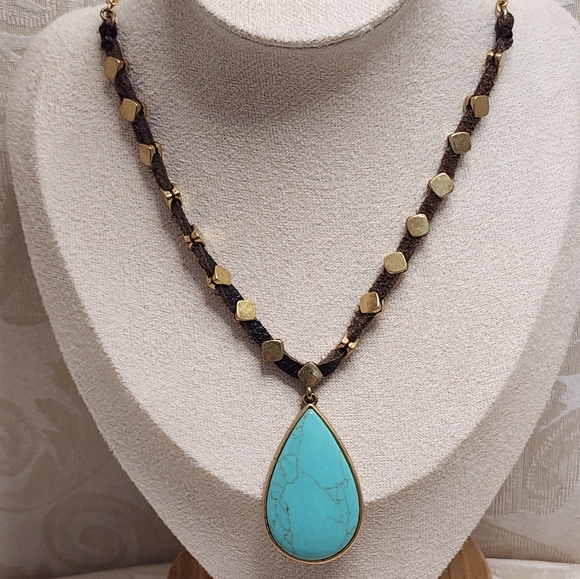 Lucky Brand Jewelry - LUCKY BRAND Vintage Turquoise Teardrop Pendant Necklace – Brown Cord